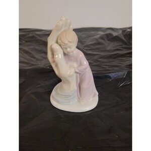 VINTAGE Roman God Palm of My Hand Girl Figurine 4.5" 1983 Japan